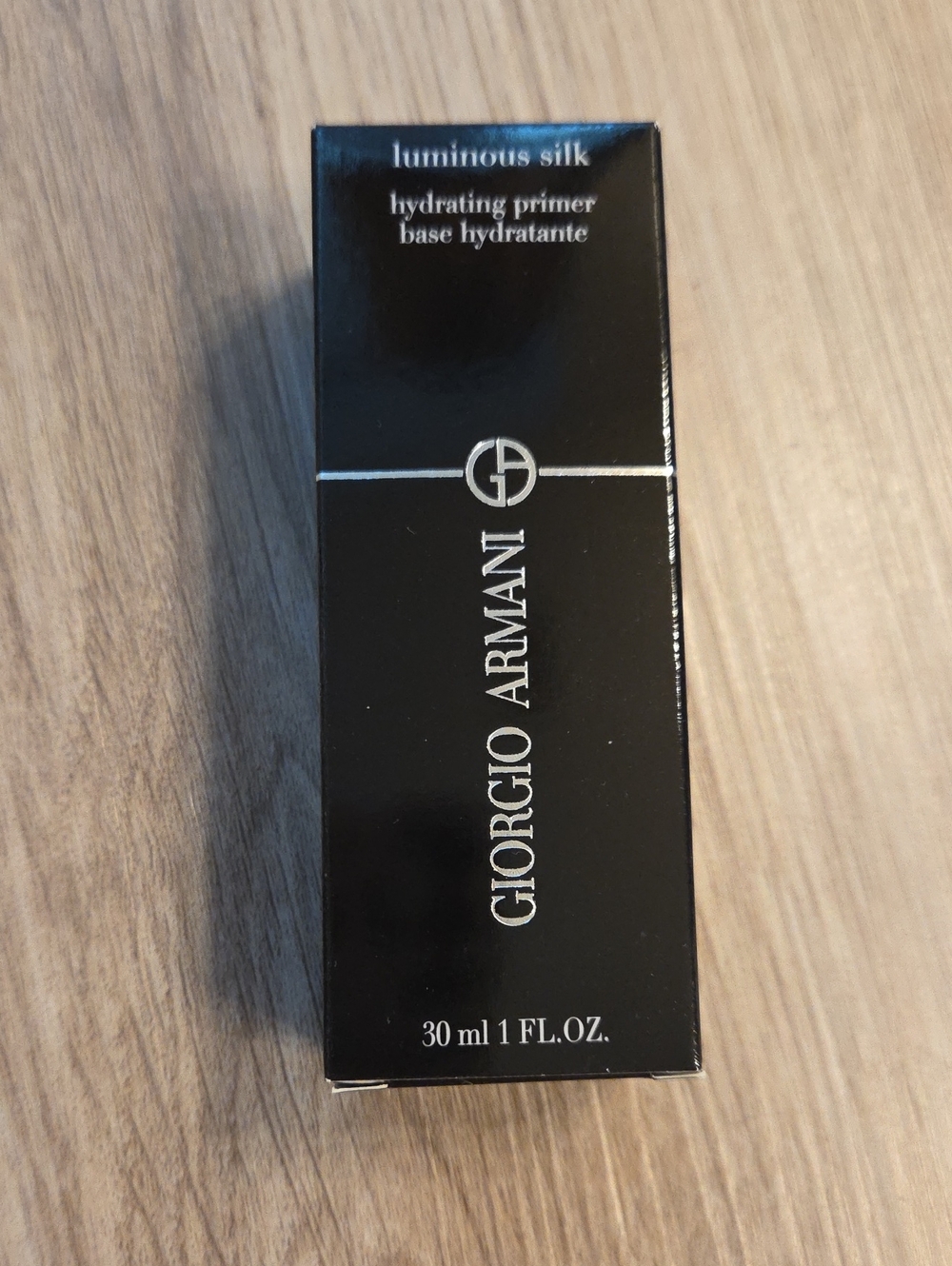 Giorgio Armani Luminous Silk Hydrating Primer